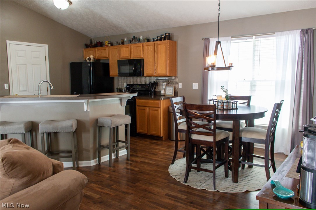 Vineyards At Martins Run - Residential