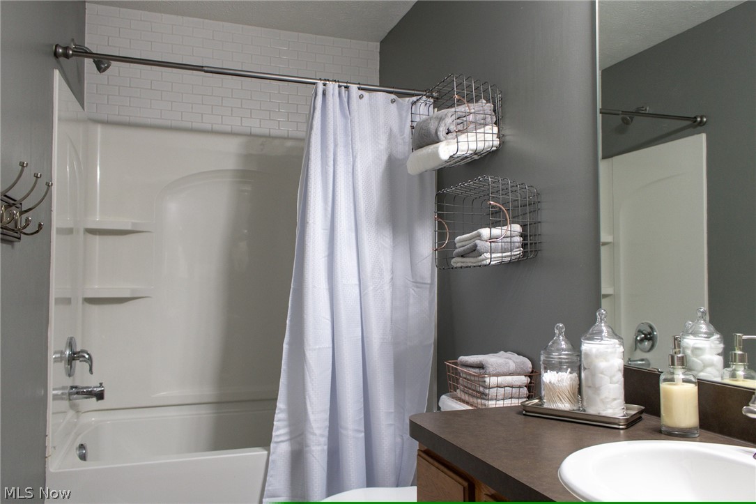 Vineyards At Martins Run - Residential