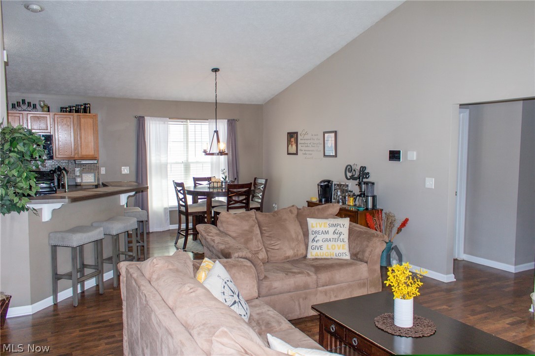 Vineyards At Martins Run - Residential