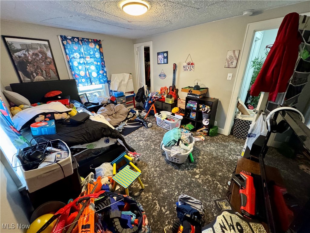 Canton - Residential Income