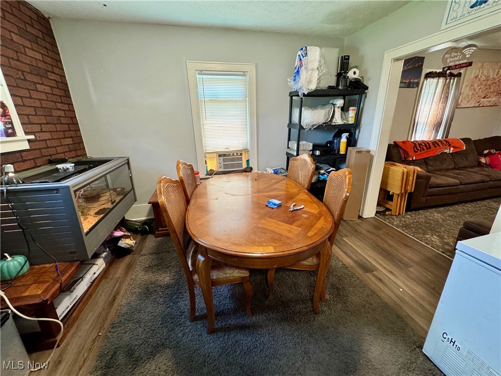 Canton - Residential Income