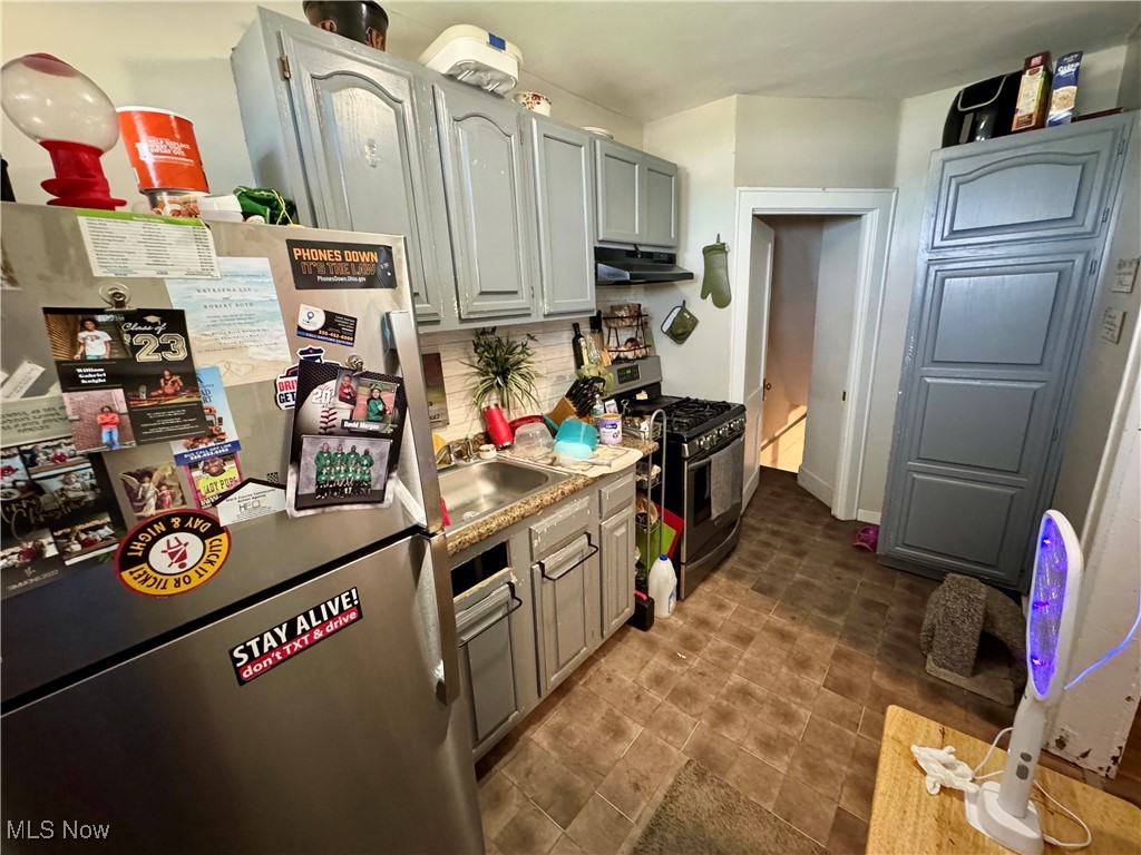 Canton - Residential Income