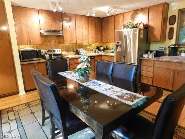 Ledgewood Cliffs - Residential