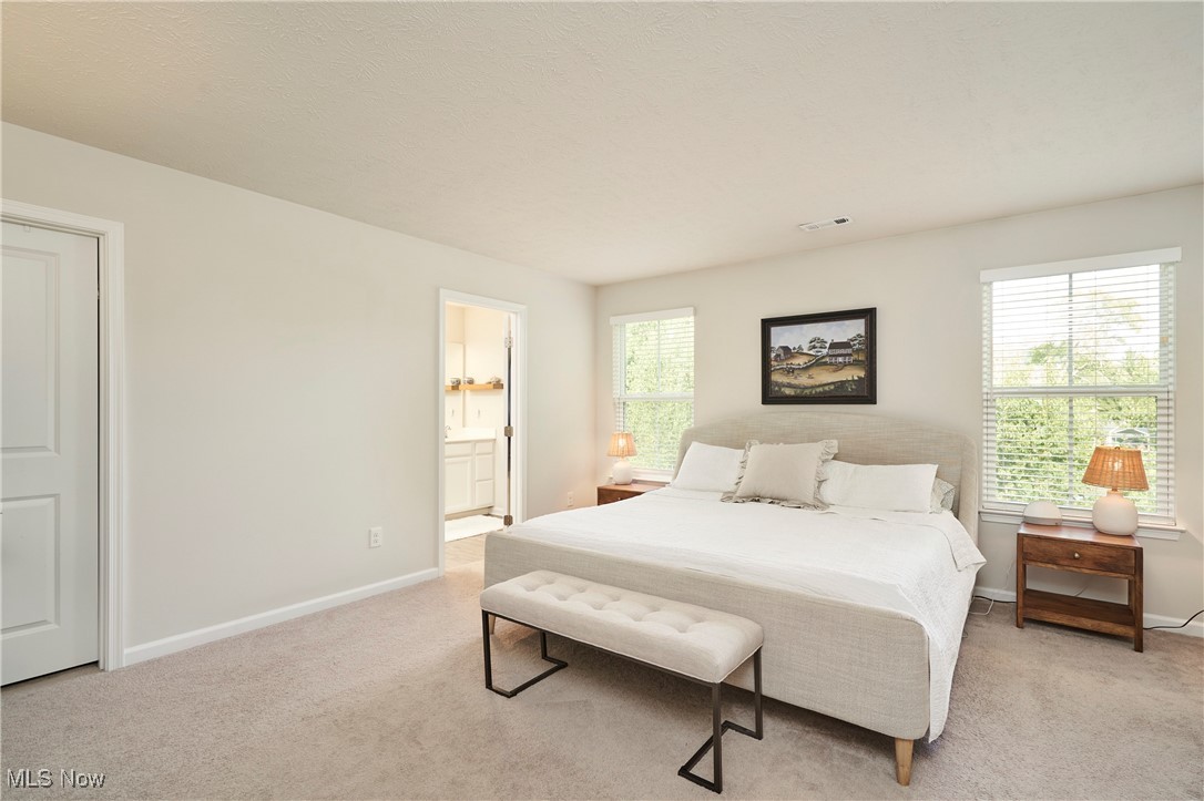 Towns/Cedar Crest - Residential