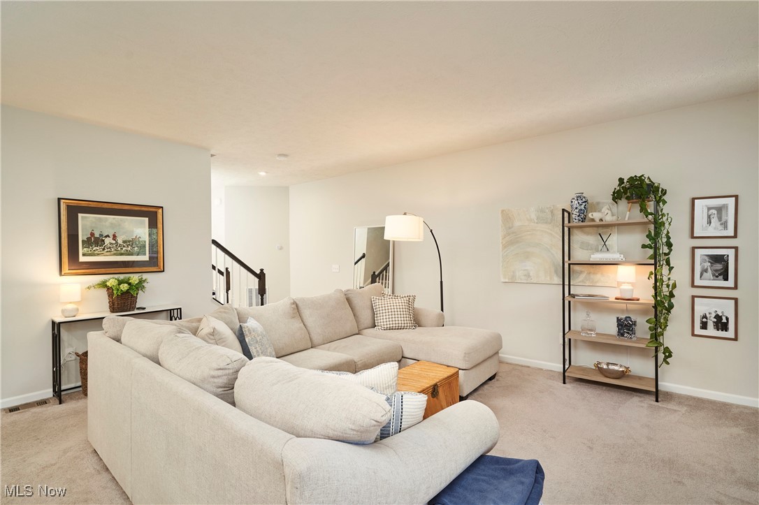 Towns/Cedar Crest - Residential