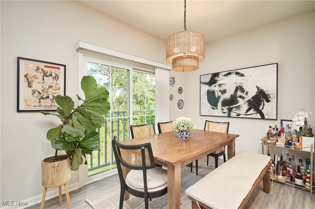 Towns/Cedar Crest - Residential