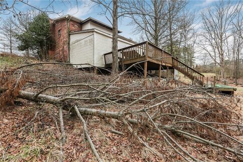 Tiny photo for 232 McGill Road, Vincent, OH 45784 (MLS # 5179968)