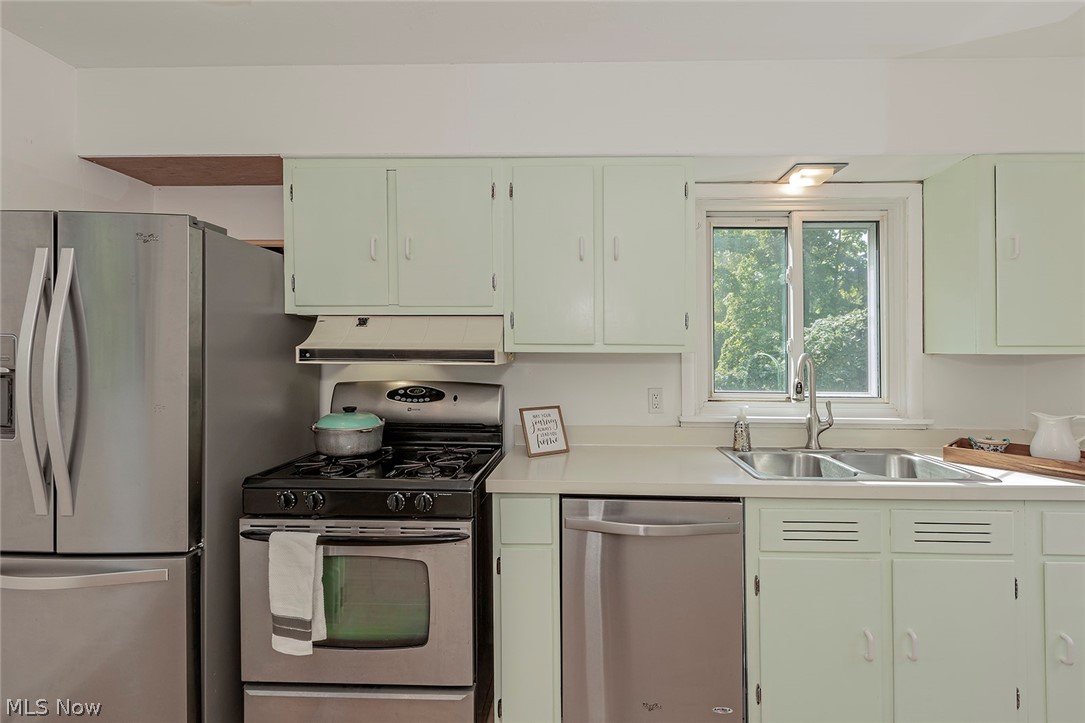 Village/Chardon - Residential