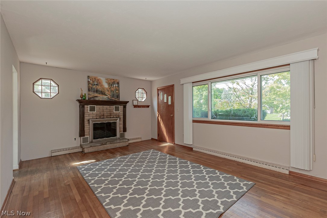 Village/Chardon - Residential