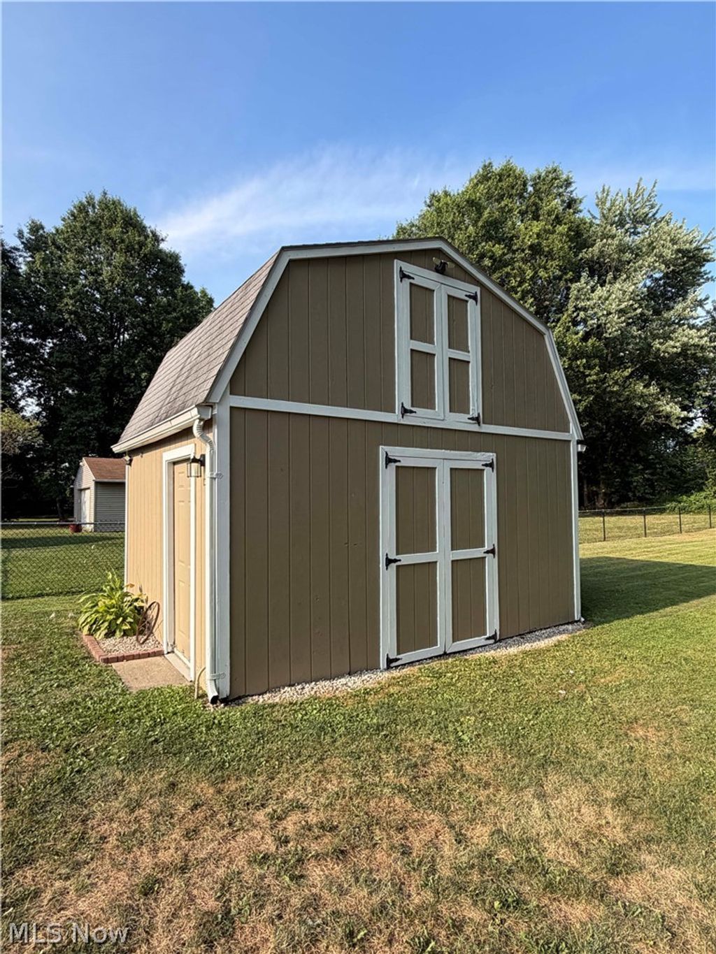 Photo of 200 Genoa Avenue SW, Massillon, OH 44646 (MLS # 5226552)
