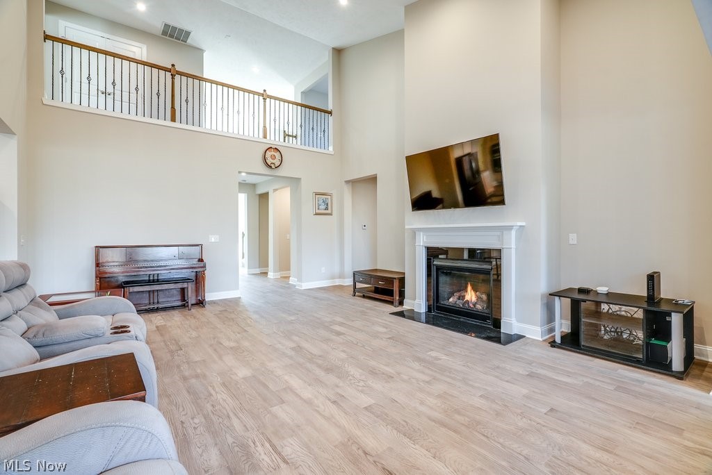 Lakes of Orange - Residential