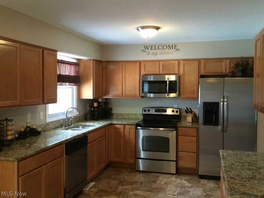 Lake Shore - Residential