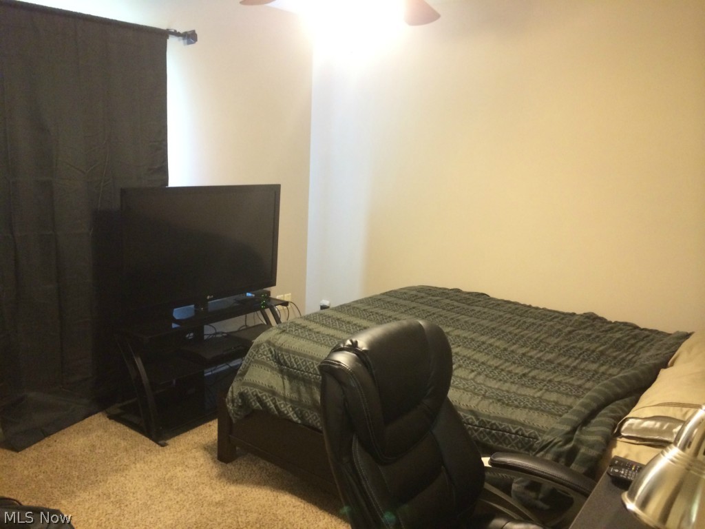 Lake Shore - Residential