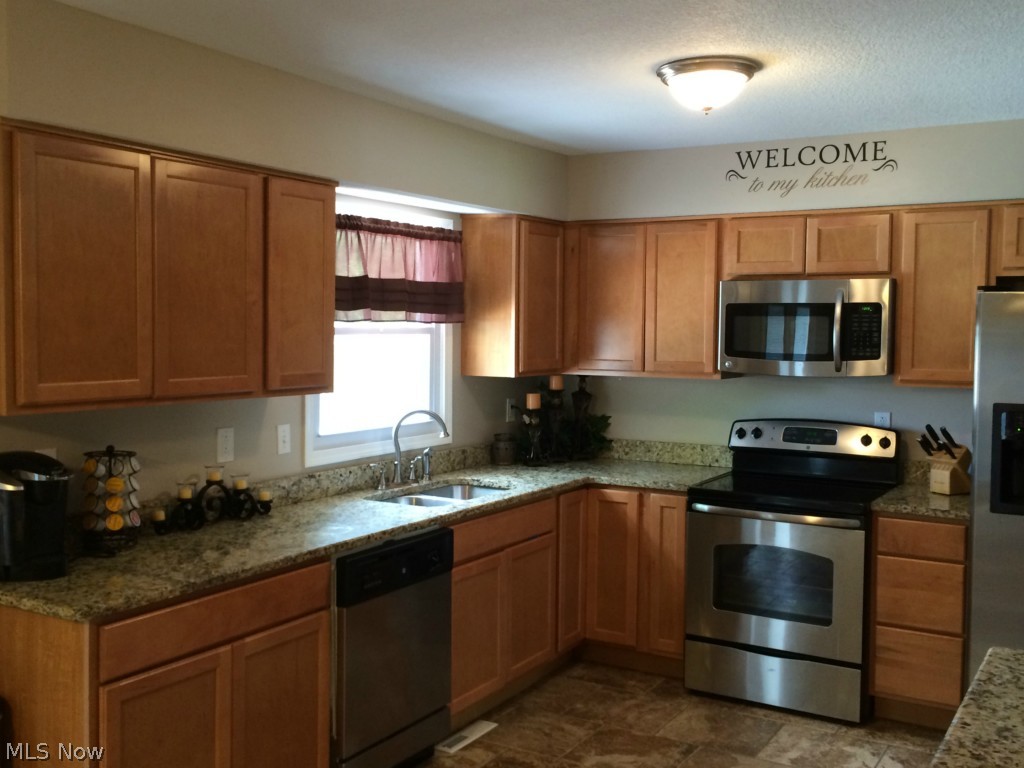 Lake Shore - Residential