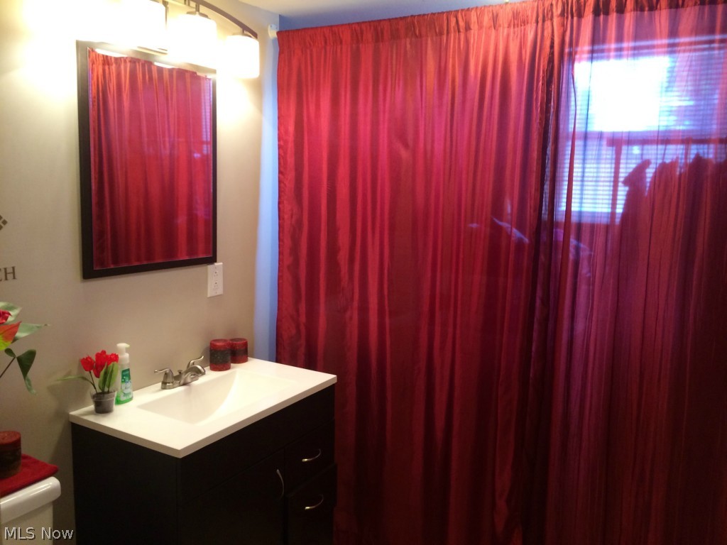 Lake Shore - Residential