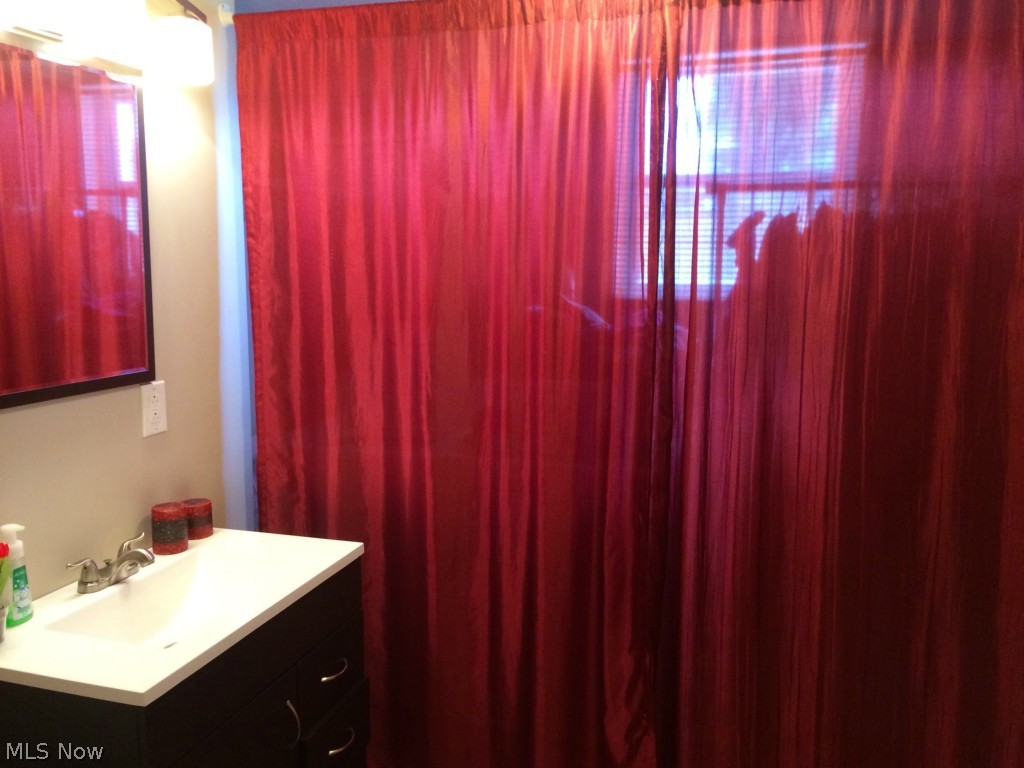 Lake Shore - Residential