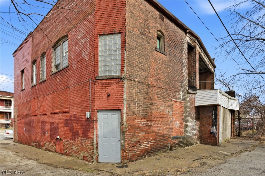 Crawford - Commercial Sale