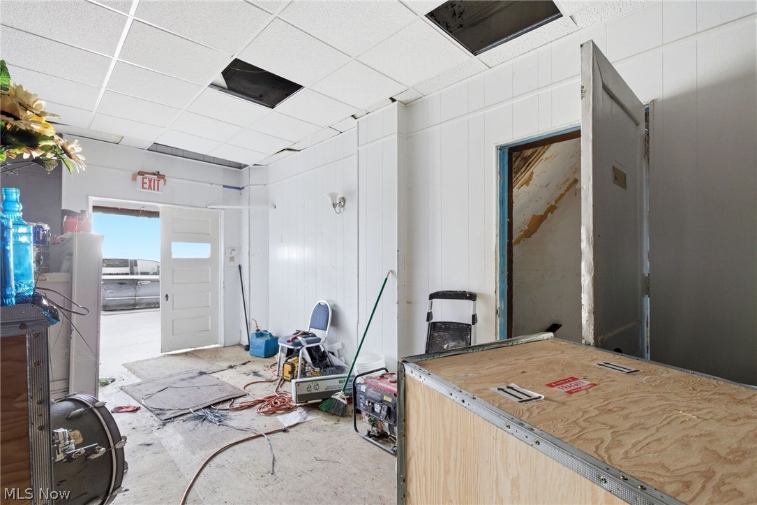 Crawford - Commercial Sale