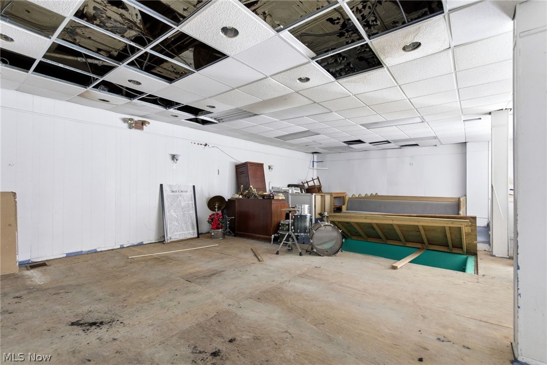 Crawford - Commercial Sale