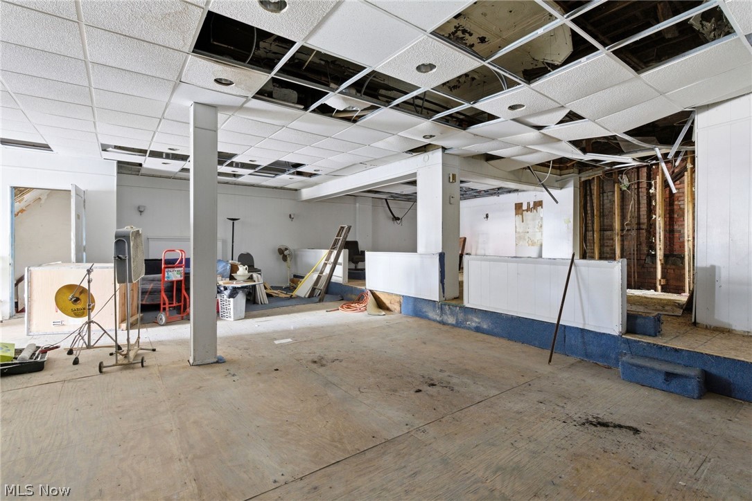 Crawford - Commercial Sale