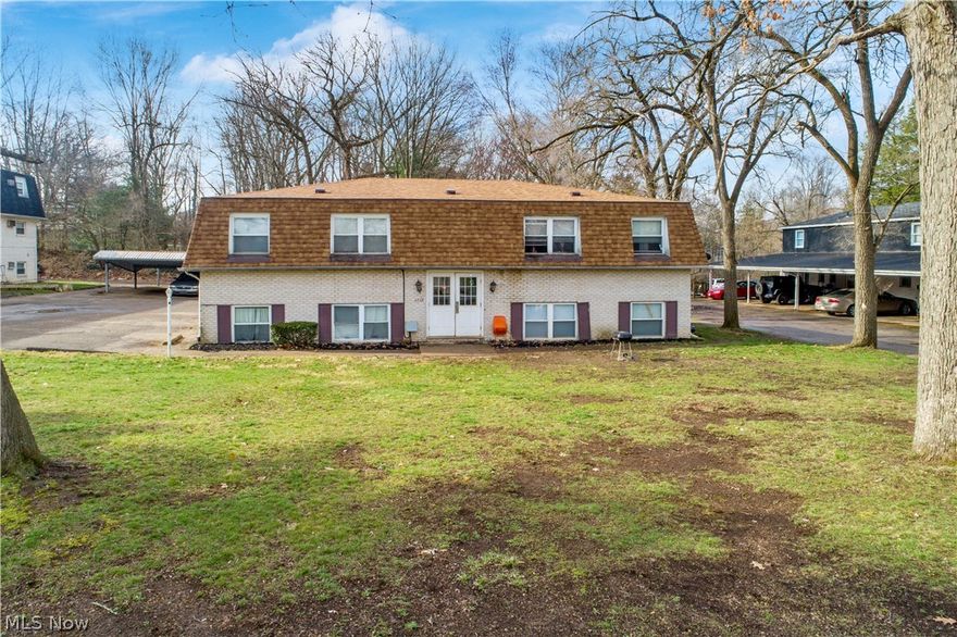 Fully occupied 4 unit ready for value adds and for rents to be raised! All tenants are month to month. Roof is brand new (2021). All units are 2 bedroom/1 bath. One coin washer/dryer. Great location in Jackson Township!