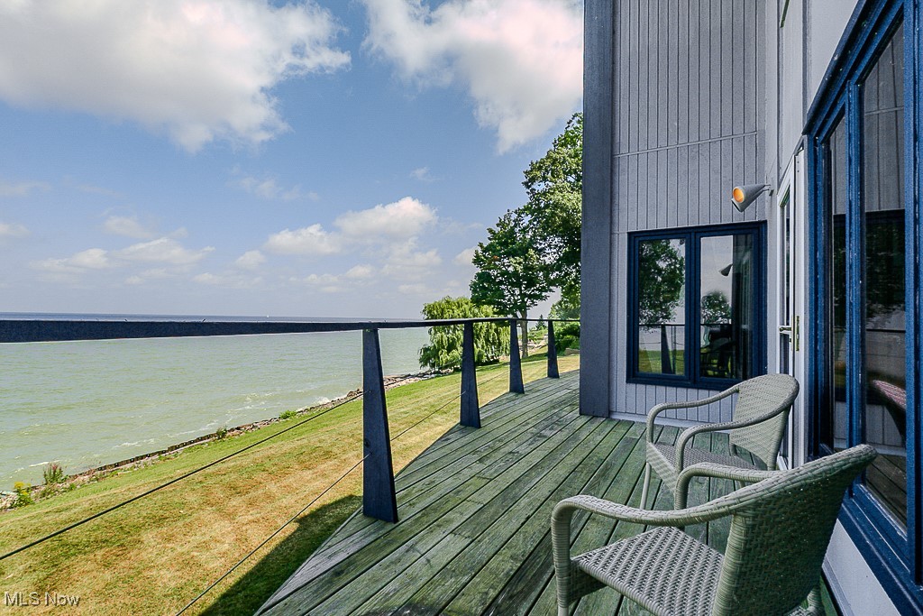 City/Mentor/Lk 16 - Residential