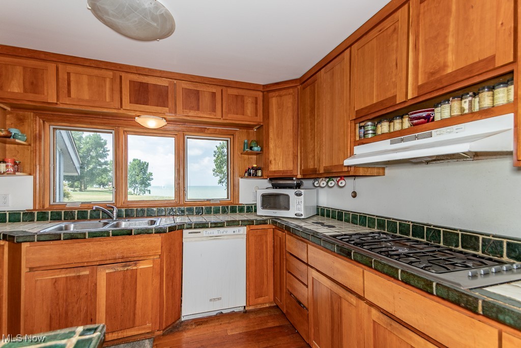 City/Mentor/Lk 16 - Residential