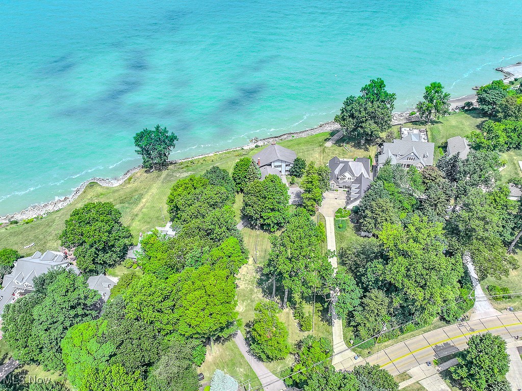 City/Mentor/Lk 16 - Residential