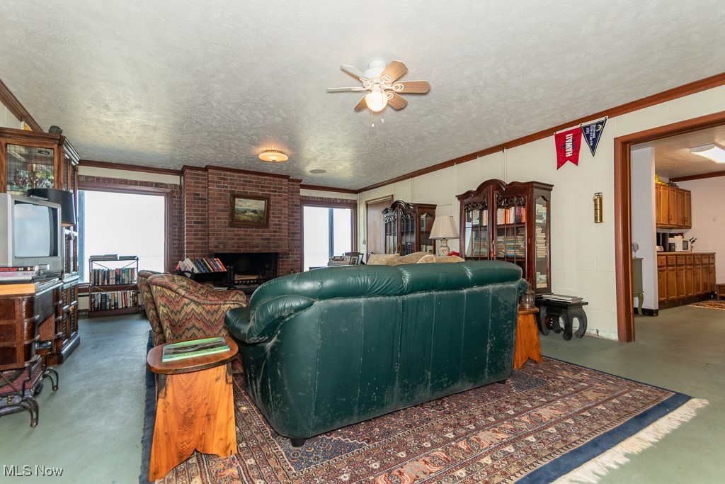 City/Mentor/Lk 16 - Residential