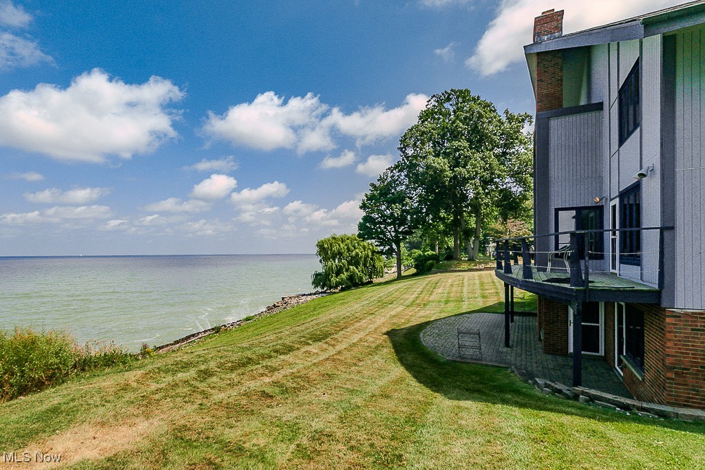 City/Mentor/Lk 16 - Residential