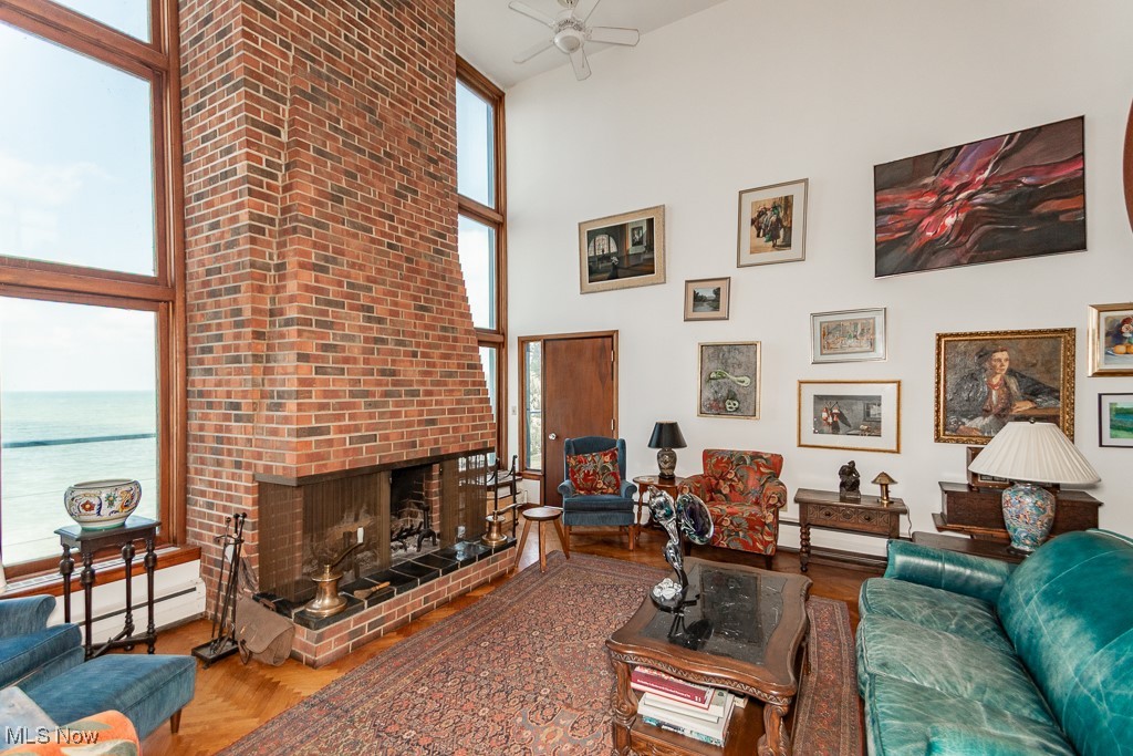 City/Mentor/Lk 16 - Residential