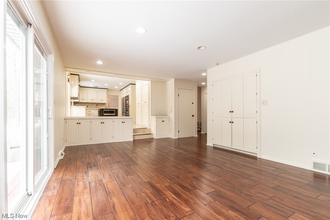 Orangewood - Residential