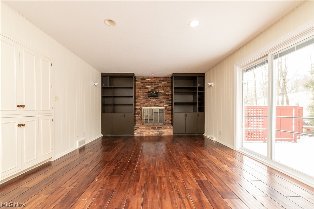 Orangewood - Residential