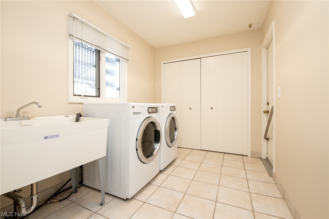 Orangewood - Residential