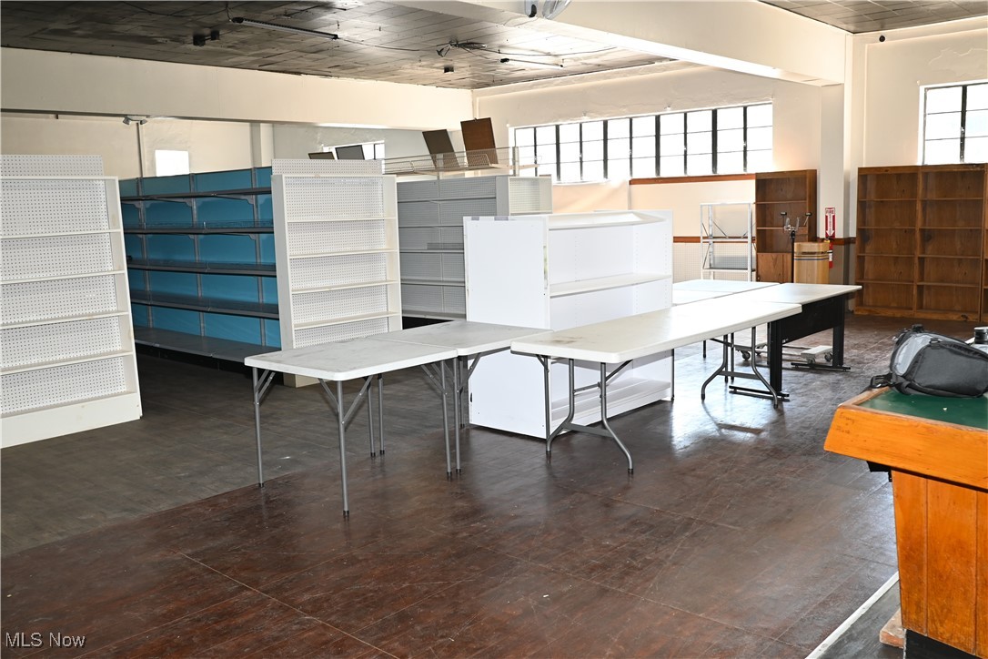 V D Emmons Trustee Allotment - Commercial Sale