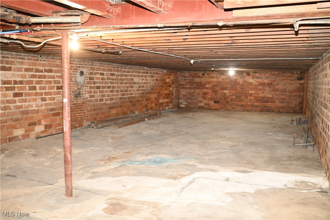 V D Emmons Trustee Allotment - Commercial Sale