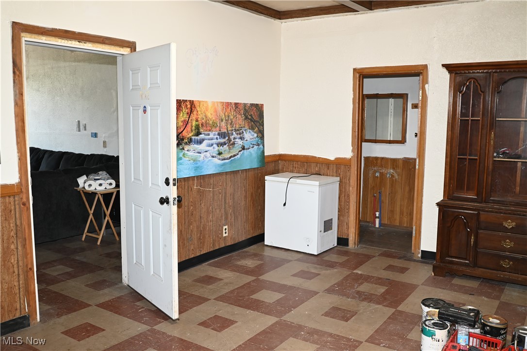 V D Emmons Trustee Allotment - Commercial Sale