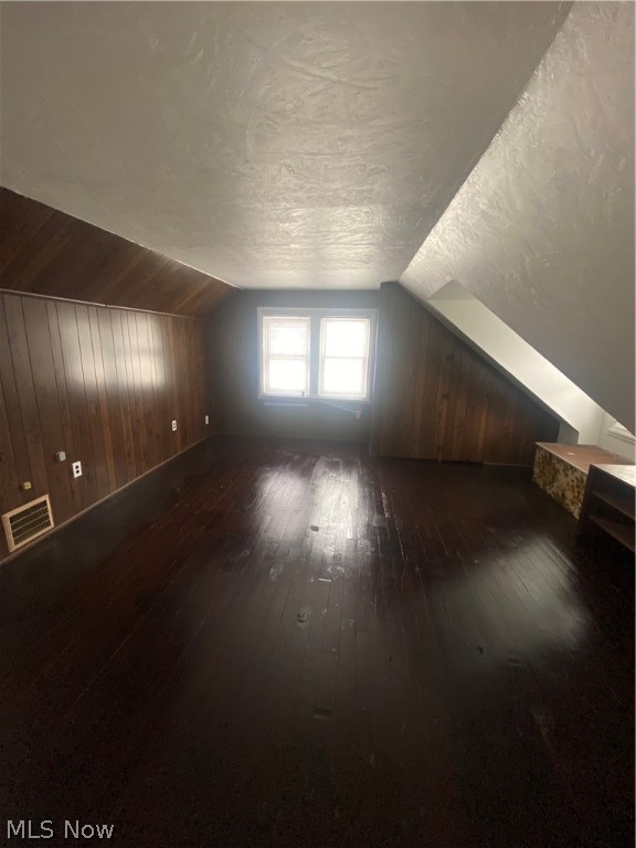 Maple Heights Land Cos - Residential Lease