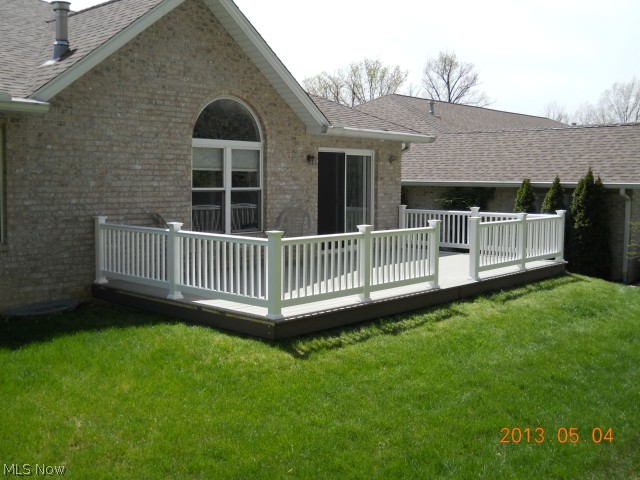 Waldon Woods Condos - Residential