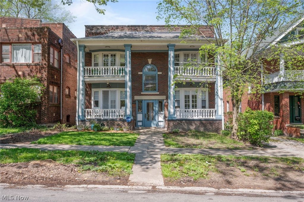 Photo of 2280 Bellfield Avenue #3, Cleveland Heights, OH 44106 (MLS # 5208721)