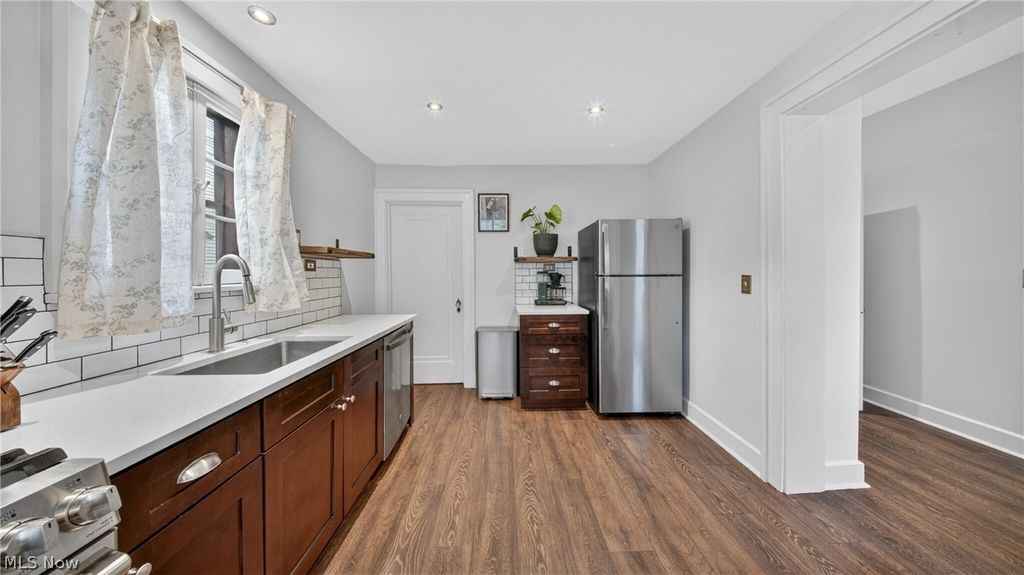 Photo of 16410 Fernway Road, Shaker Heights, OH 44120 (MLS # 5206214)