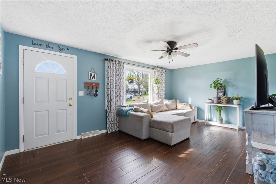 Tusclaw Heights - Residential