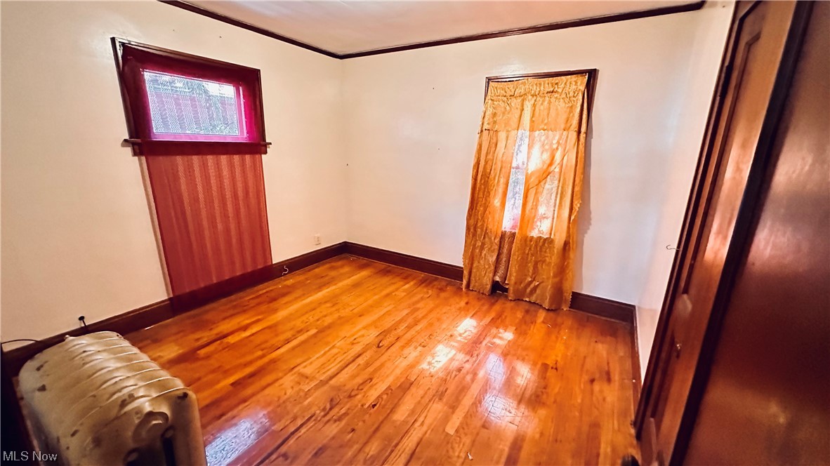 Walworth - Residential Income