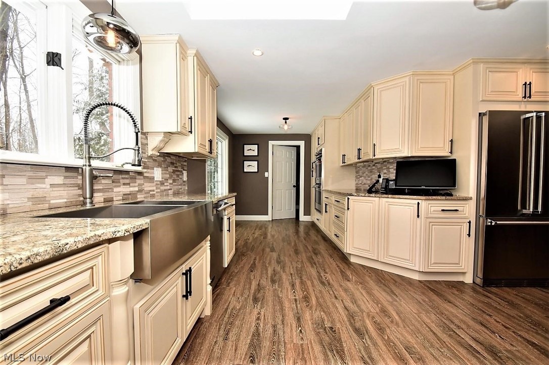 Monticello Estate - Residential