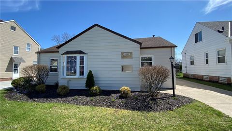 4325 W 219th Street, Fairview Park, OH 44126 - #: 5115076
