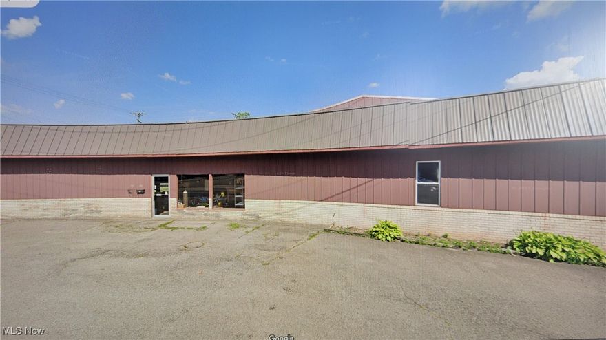 Great commercial location with seven parcels totaling 1.29 acres. The main building has over 8000 sq ft and offers a showroom, office space, fabricating room, two restrooms, and two high bay garage doors and a lower bay door. Outside storage shed offers 4092 sq ft measuring 31' x 46' x 86' Fenced in yard. Oversized storage year with plenty of room to expand or store equipment etc.