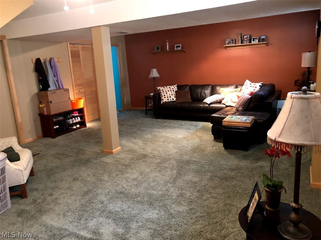 Tallmadge Road Allotment - Residential