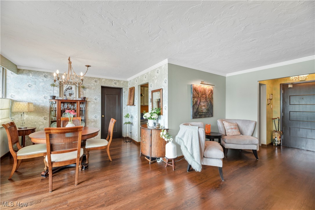 The Carlyle - Residential