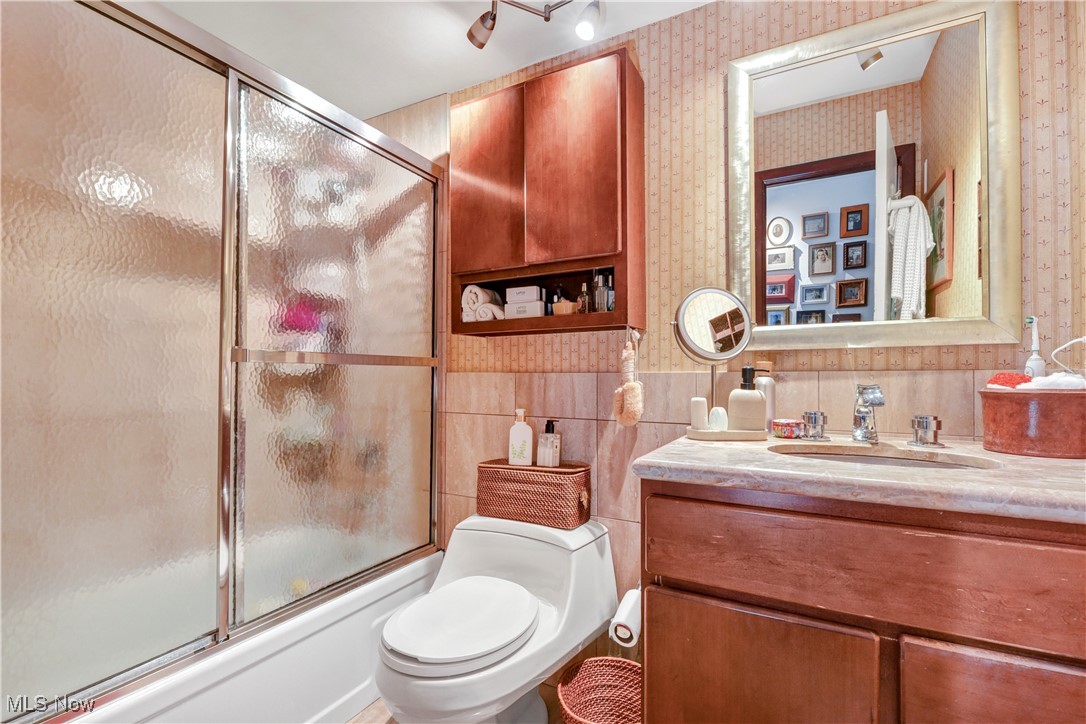 The Carlyle - Residential