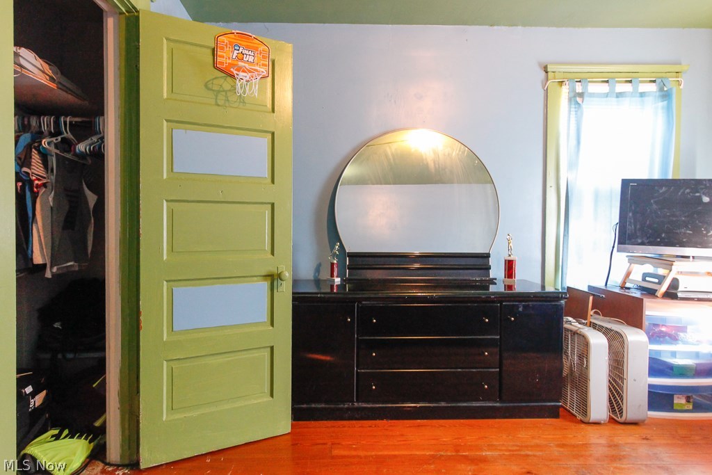 Windermere Realty Cos Euclid - Residential